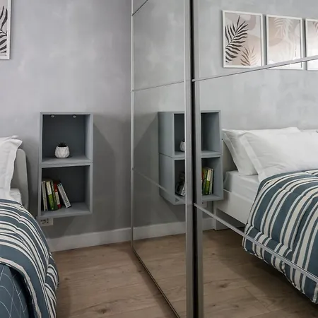 아파트 Step To The Vatican *