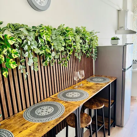 Step To The Vatican *